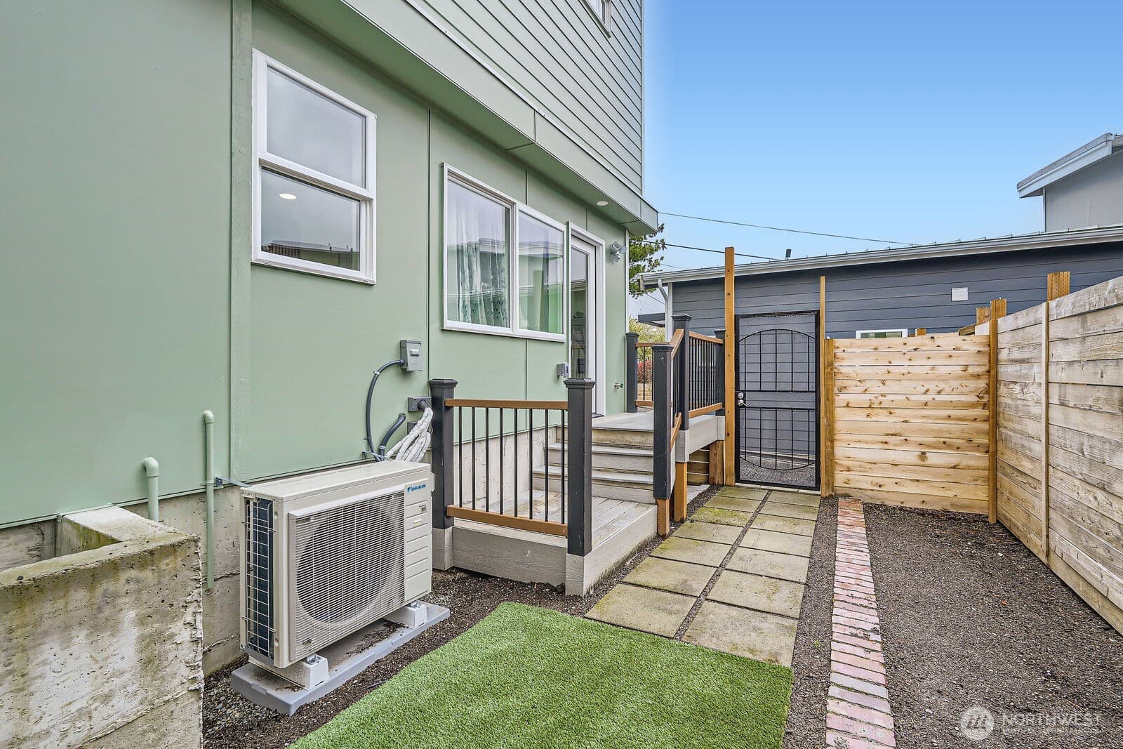 Property photo 25