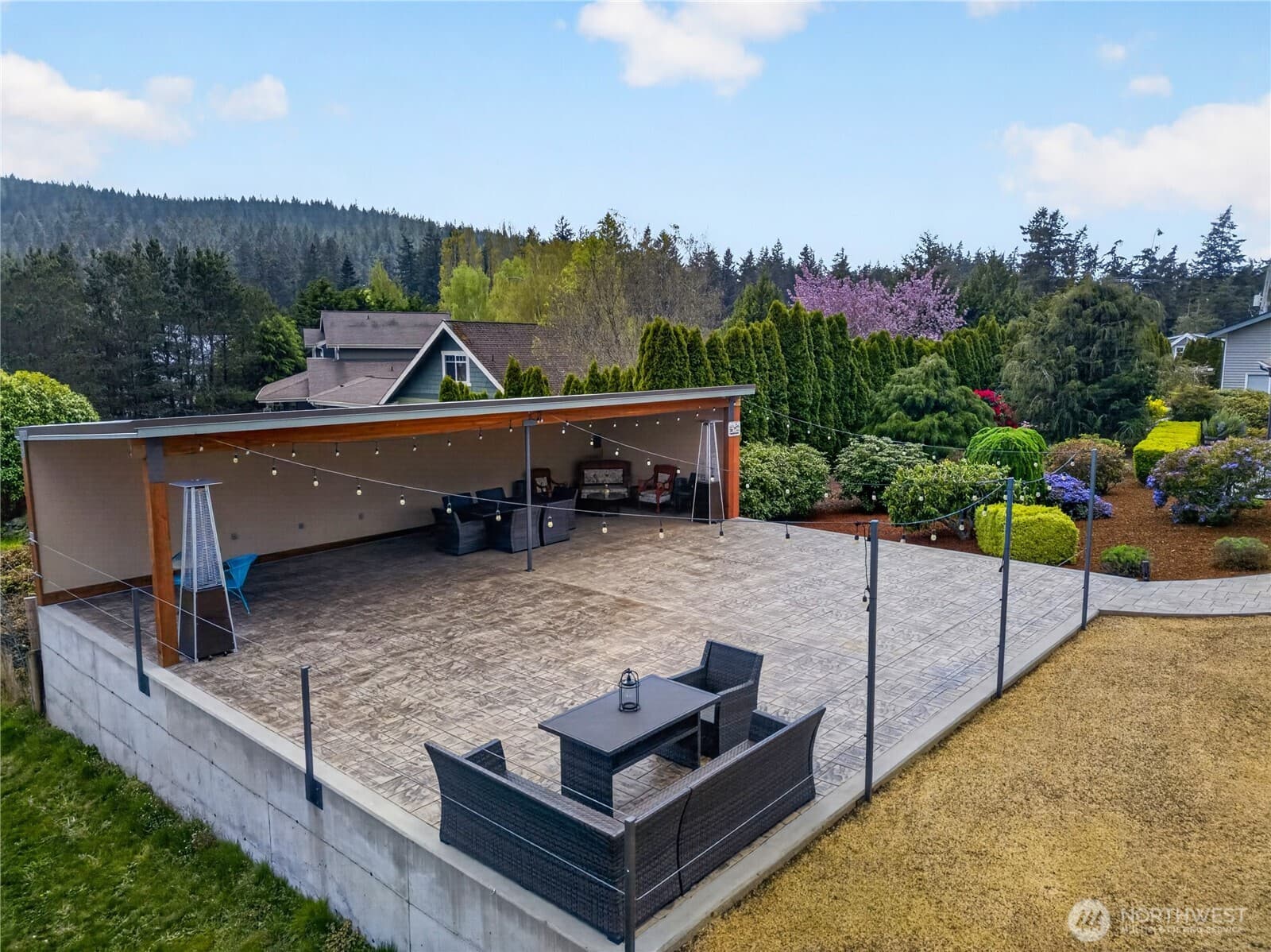 Property photo 33