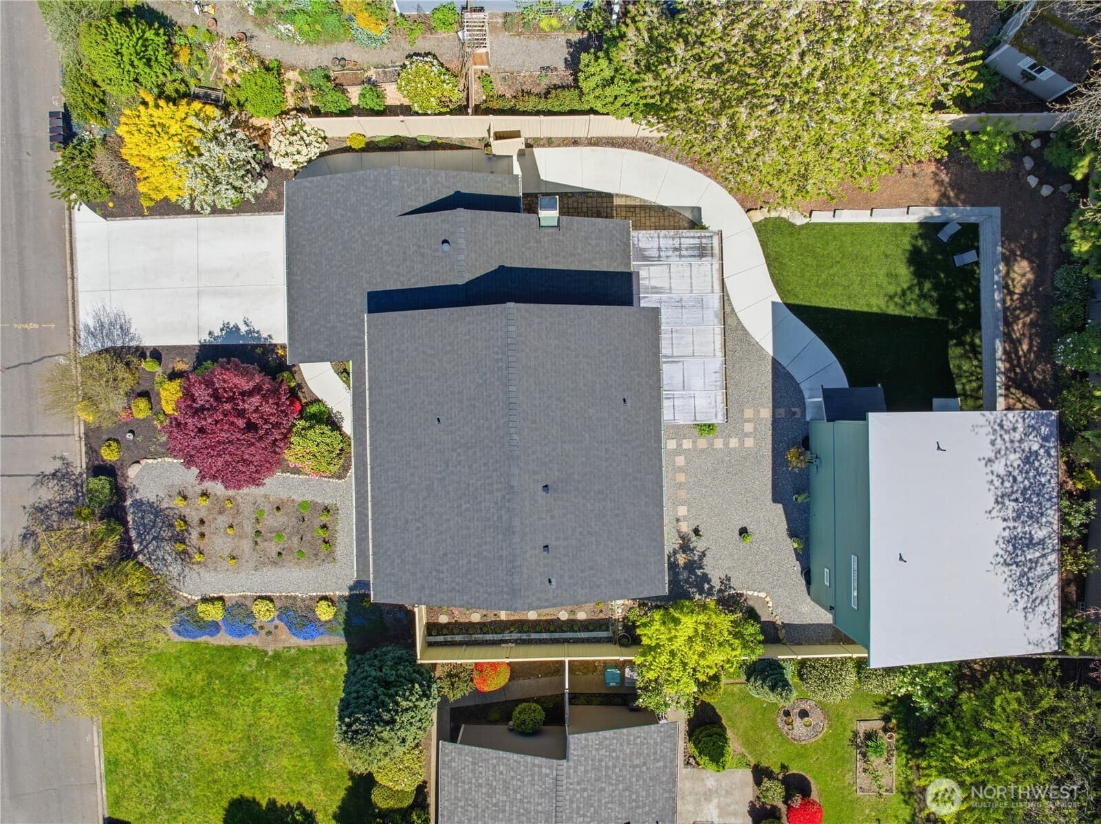 Property photo 32