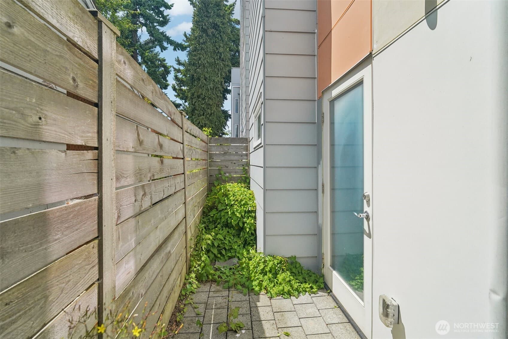 Property photo 28