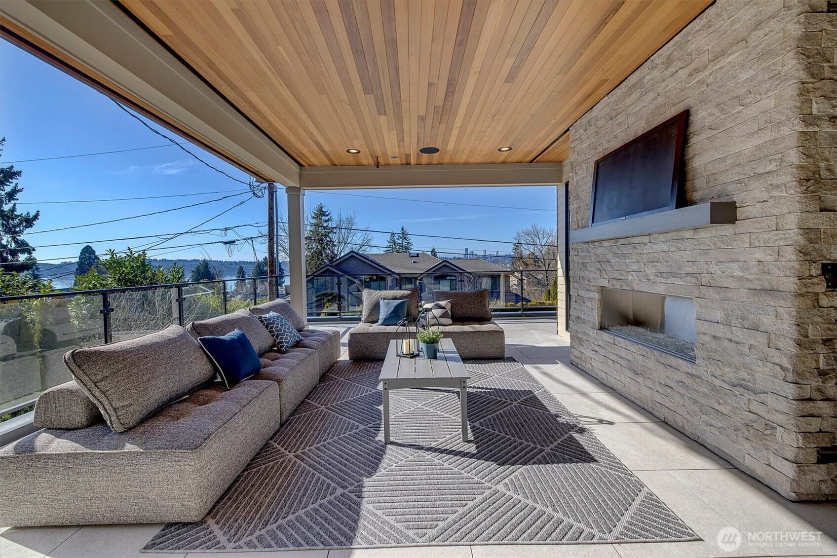 Property photo 34
