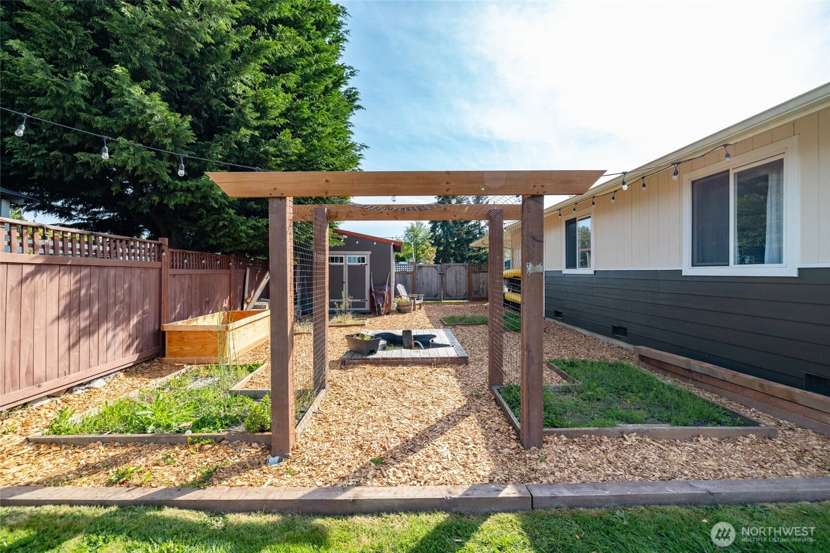 Property photo 32