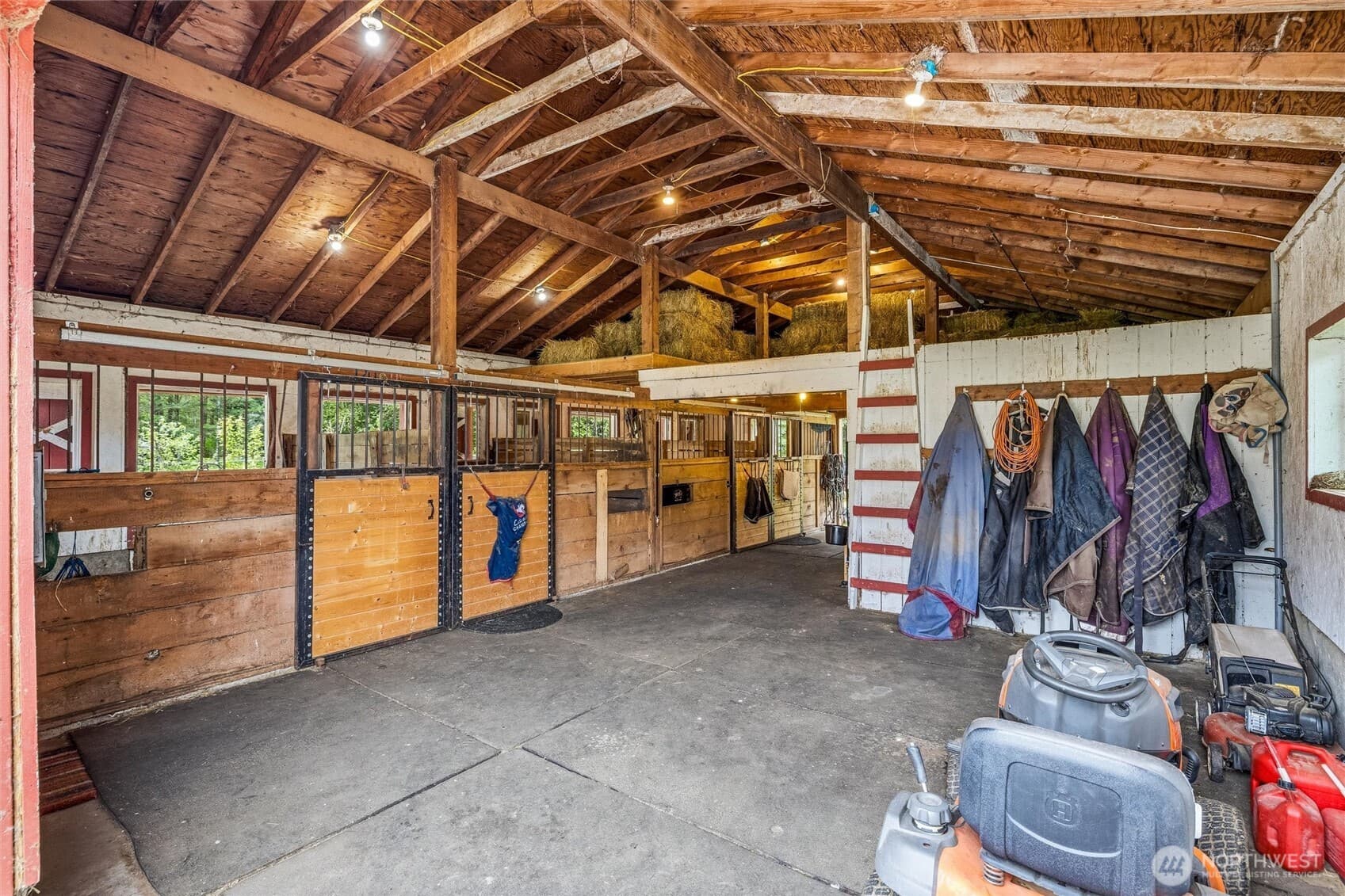 Property photo 34