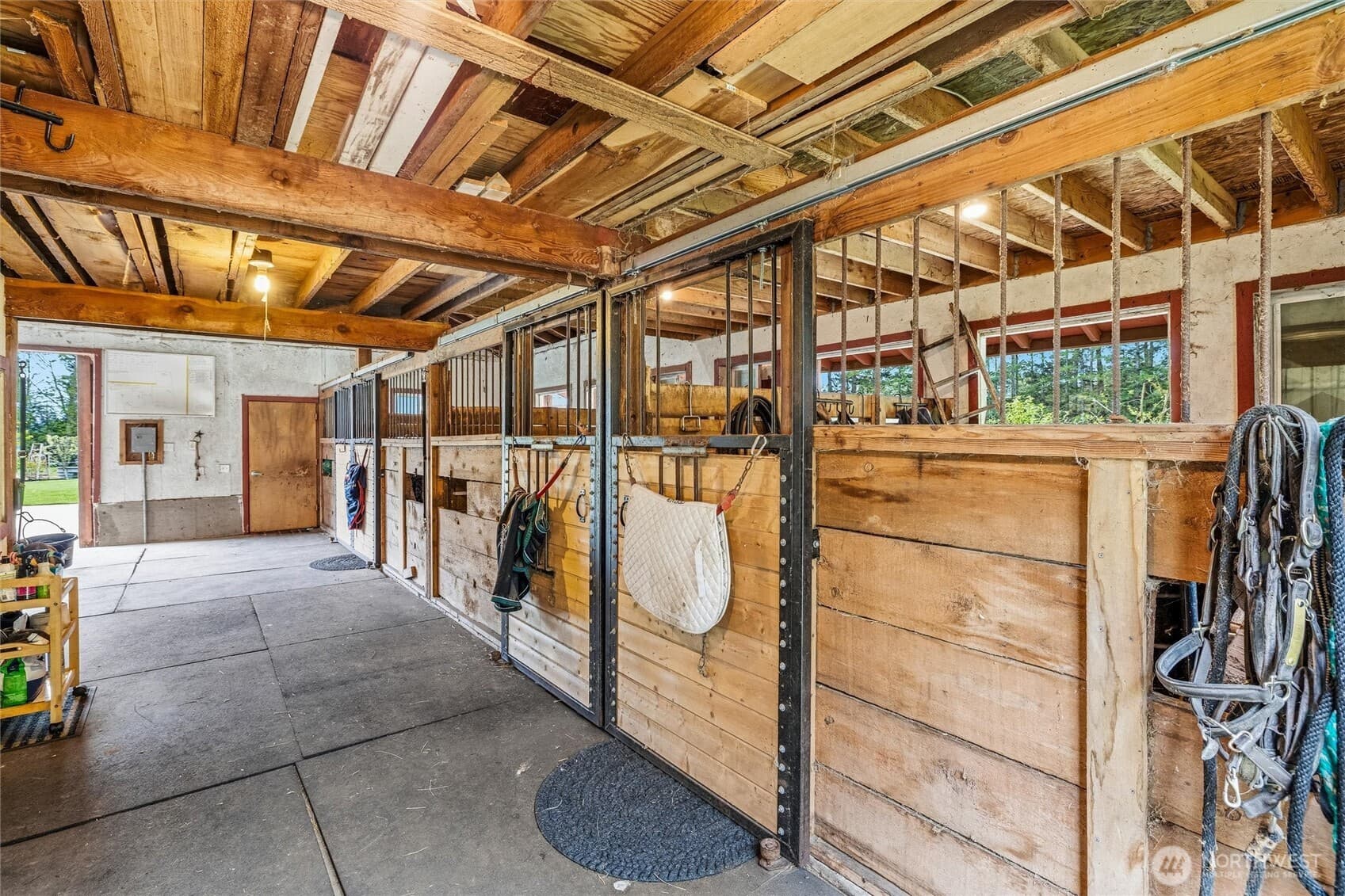 Property photo 35