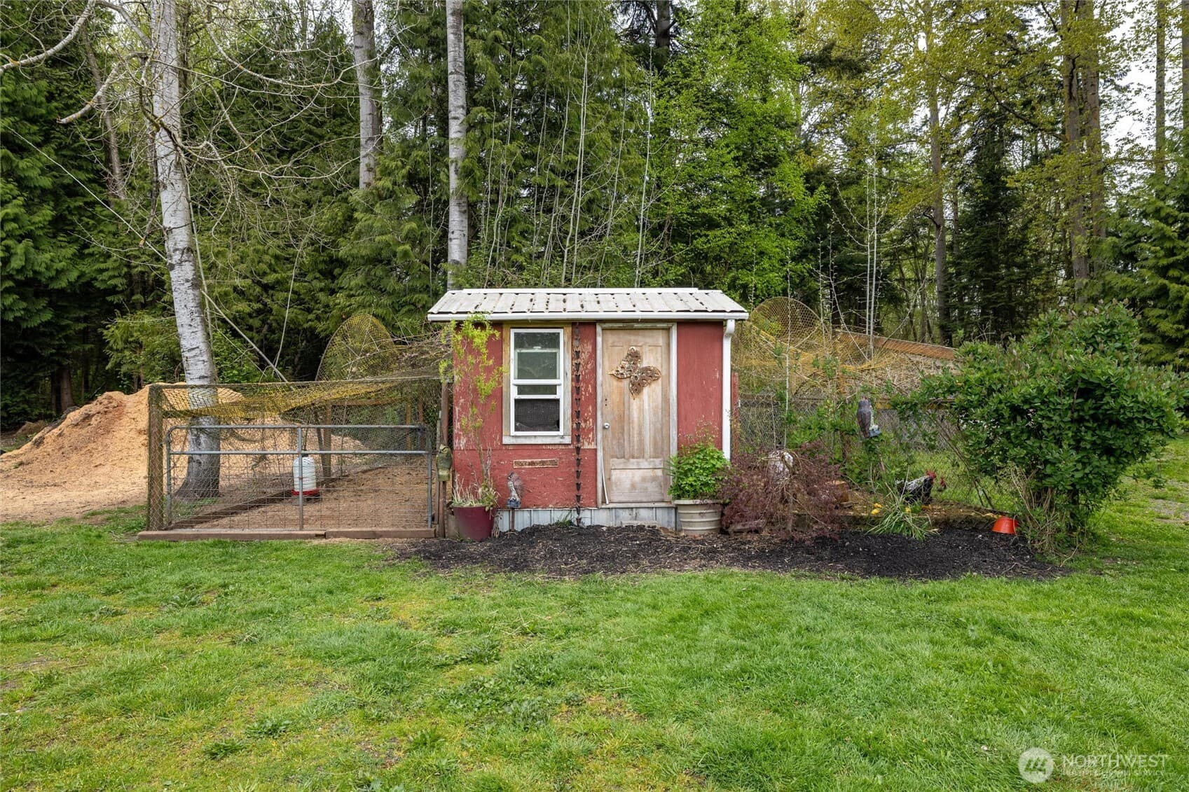 Property photo 37
