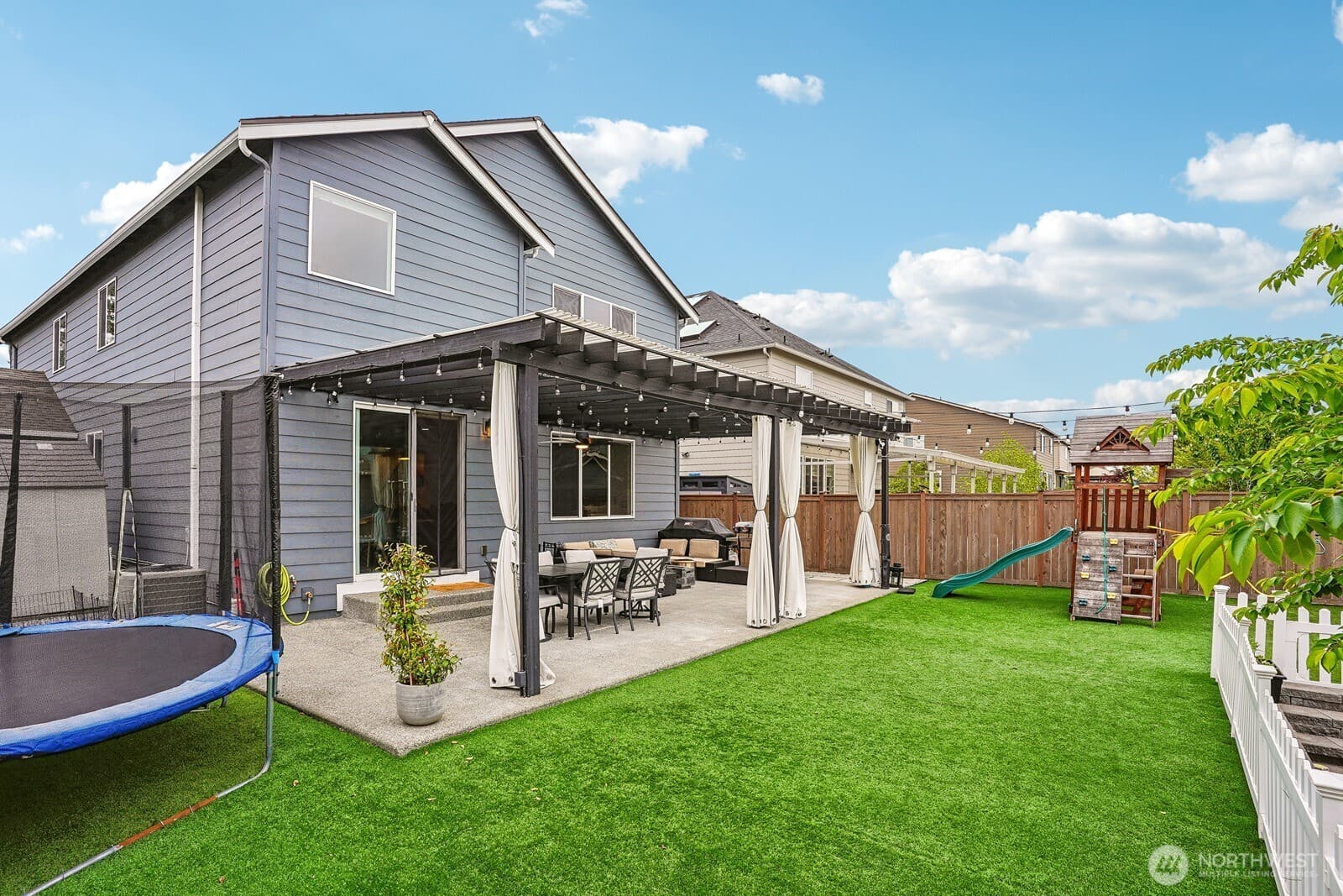 Property photo 32