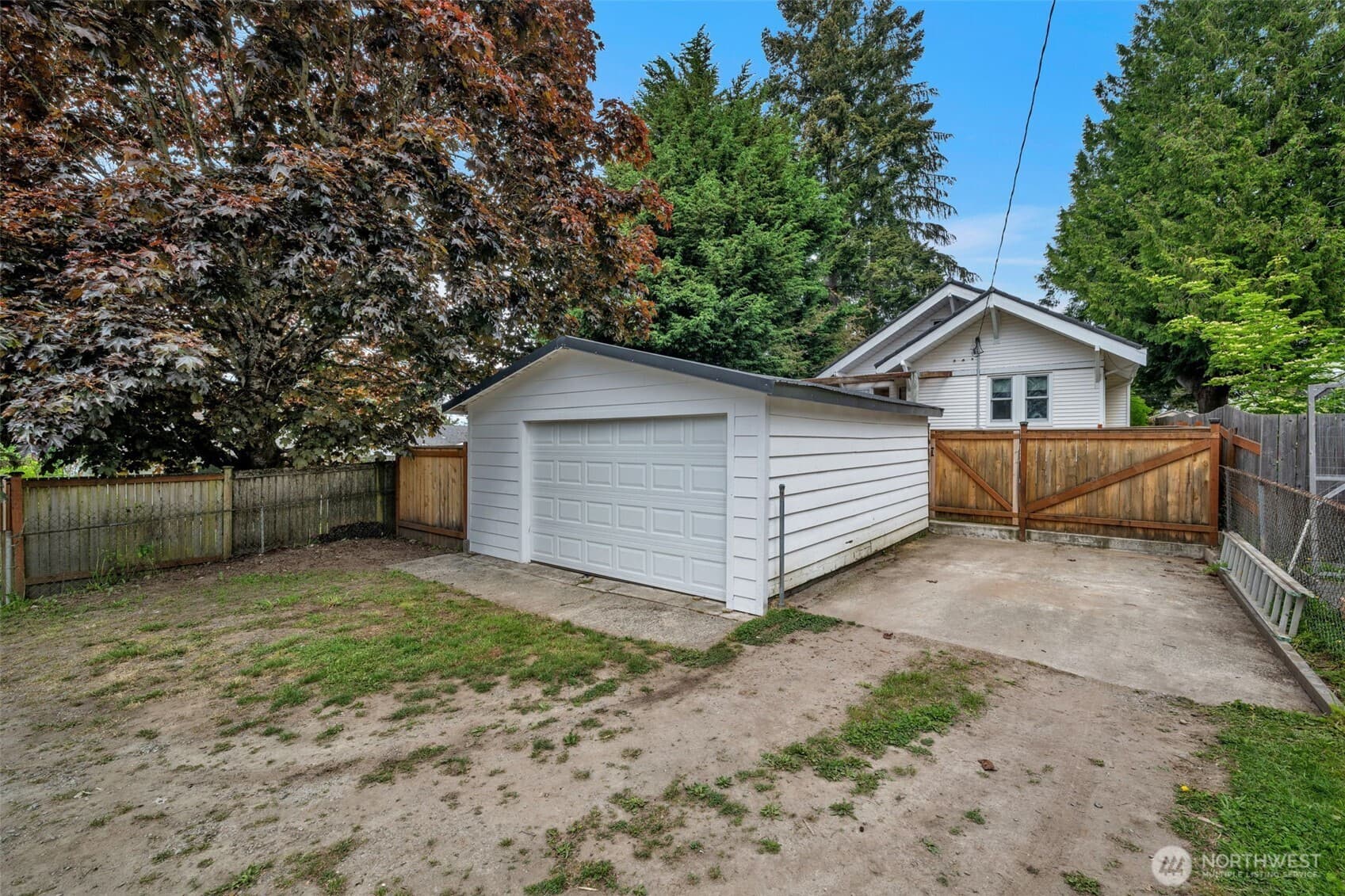 Property photo 40