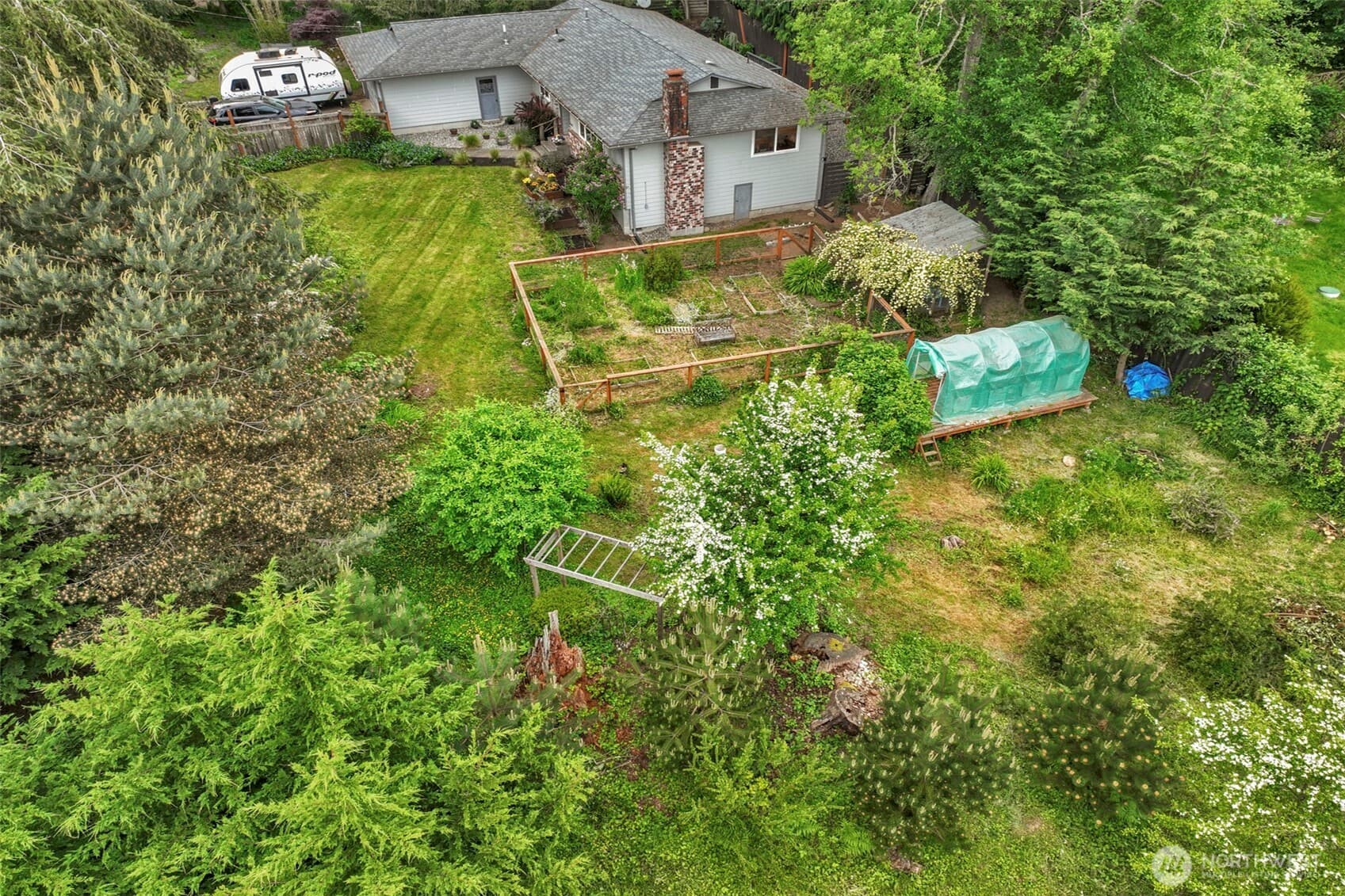 Property photo 35