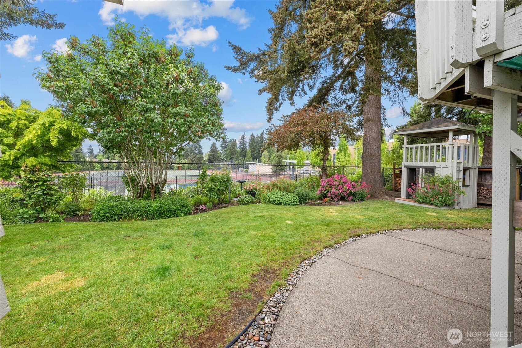 Property photo 28