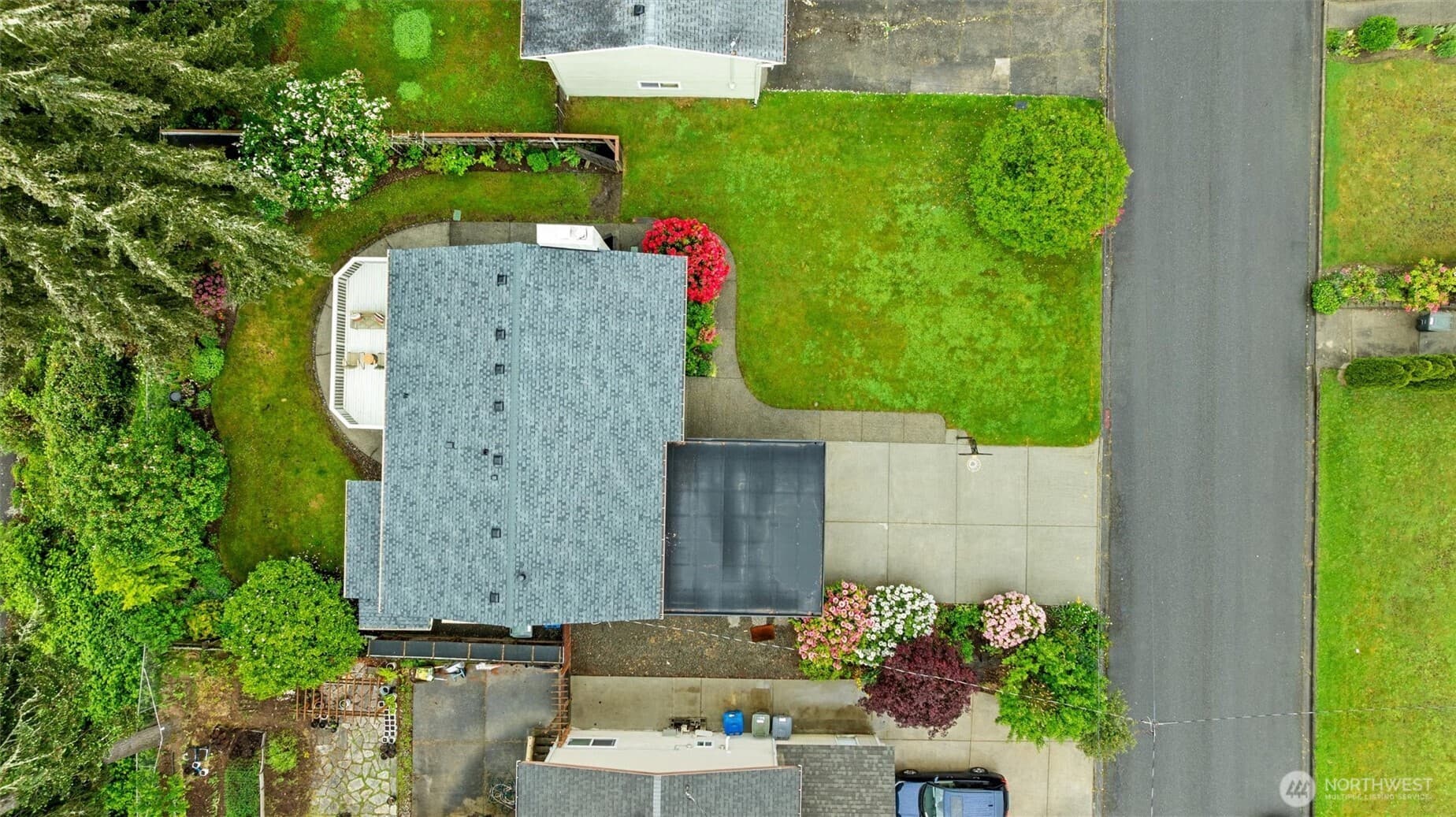 Property photo 33