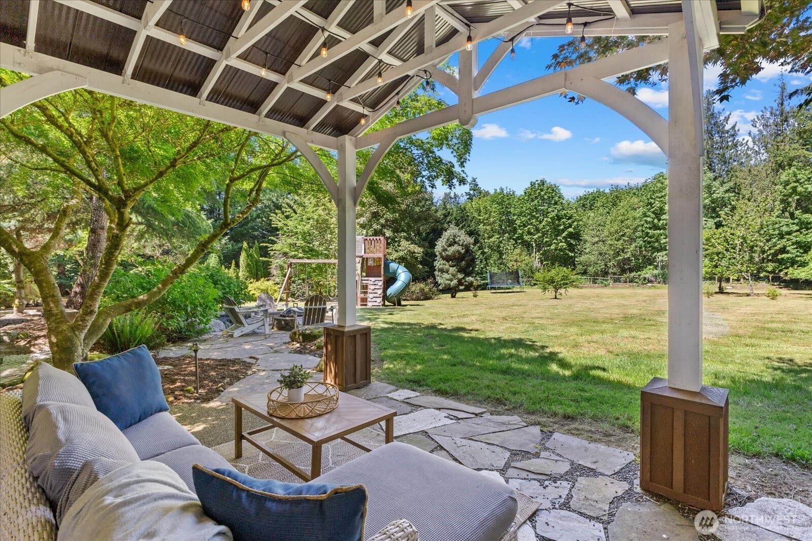Property photo 33