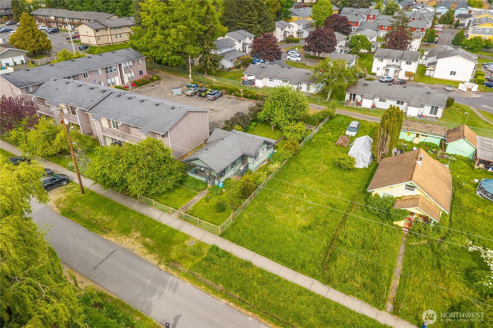 Property photo 32