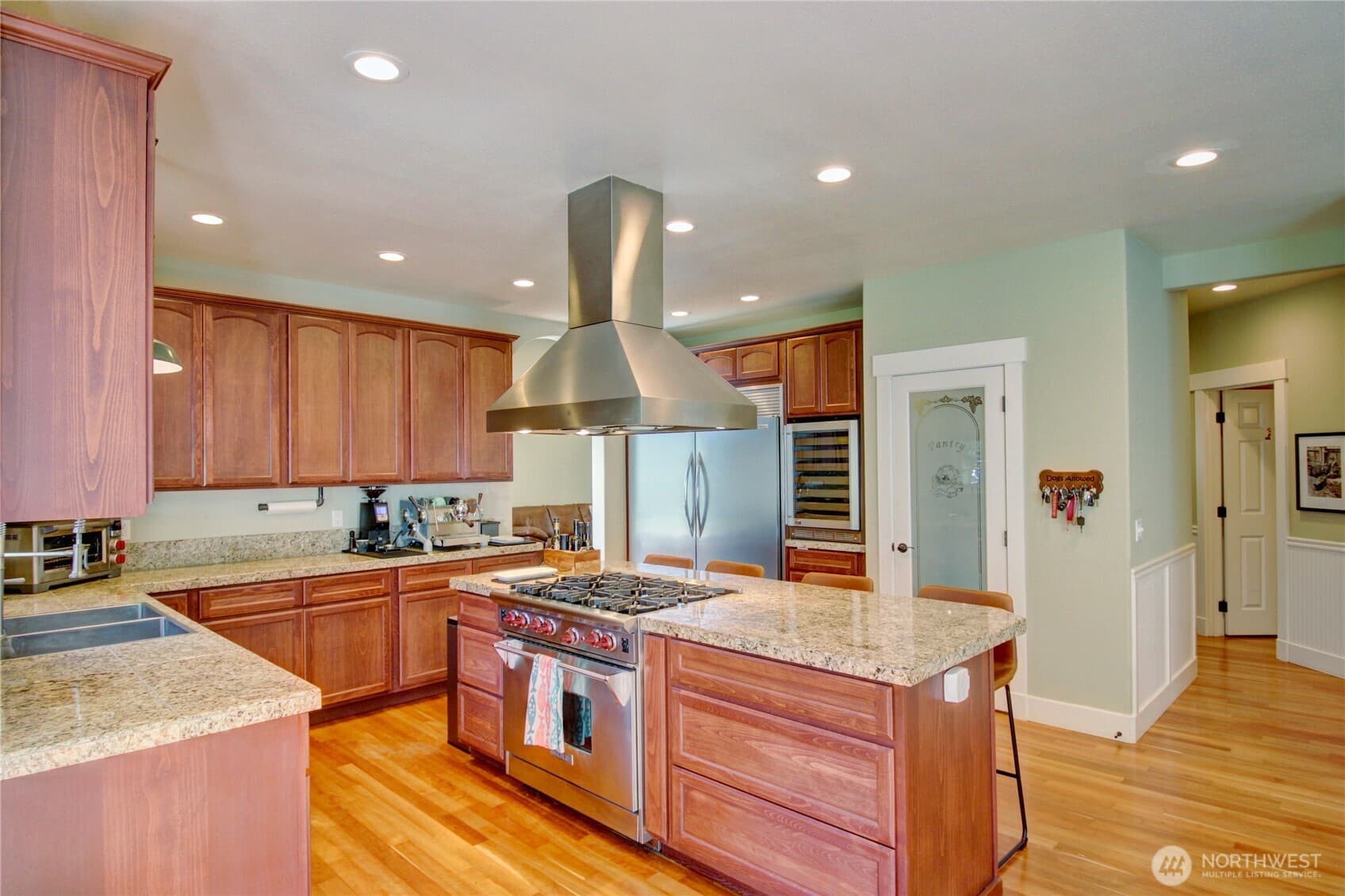 Property photo 8