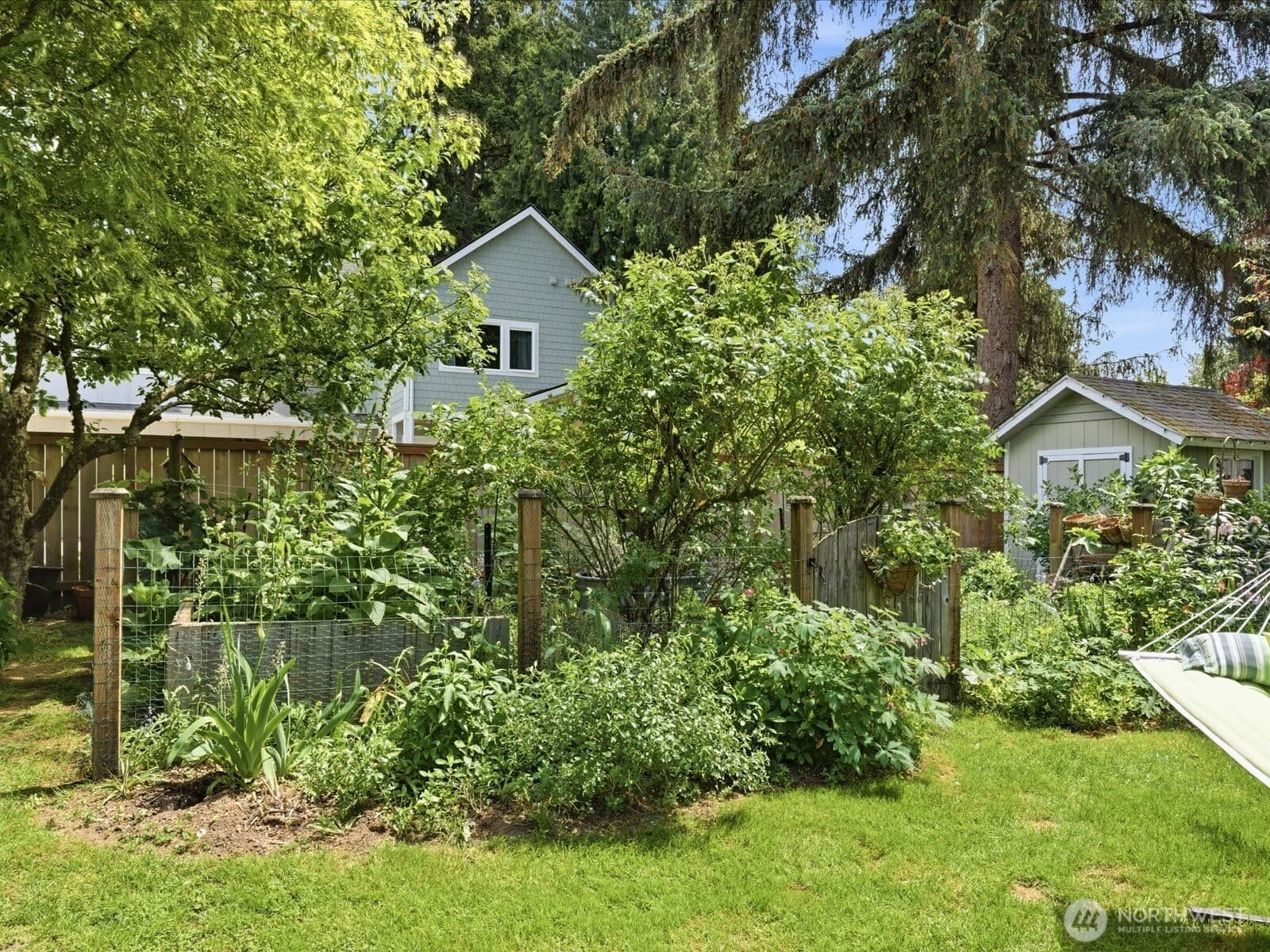 Property photo 37