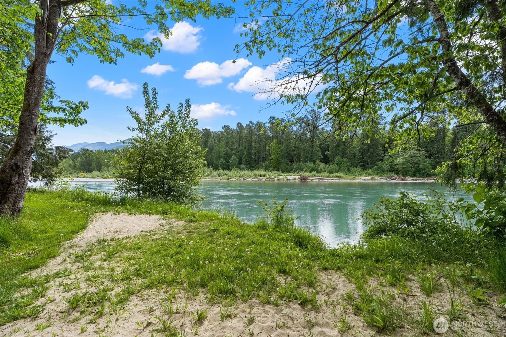 Property photo 37