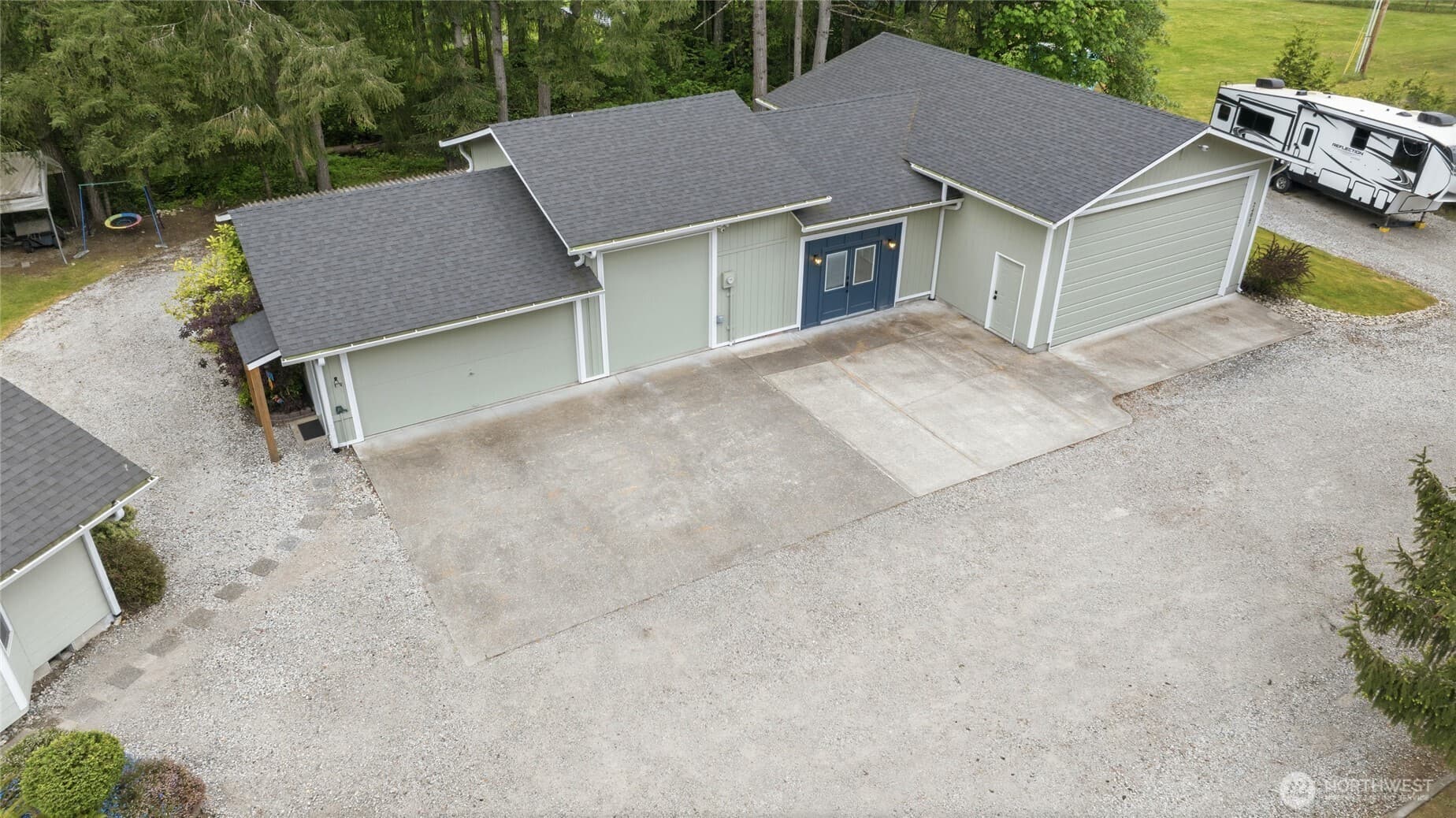 Property photo 37