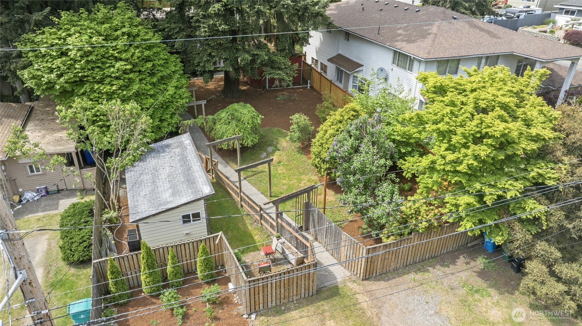 Property photo 35