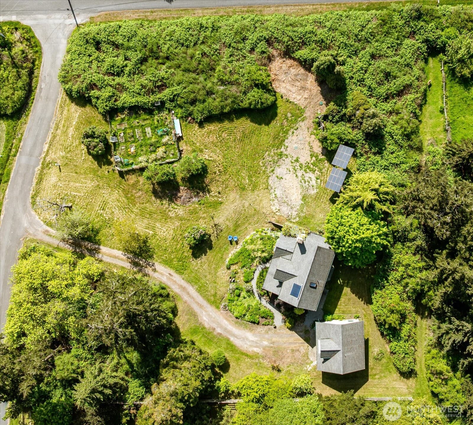 Property photo 40