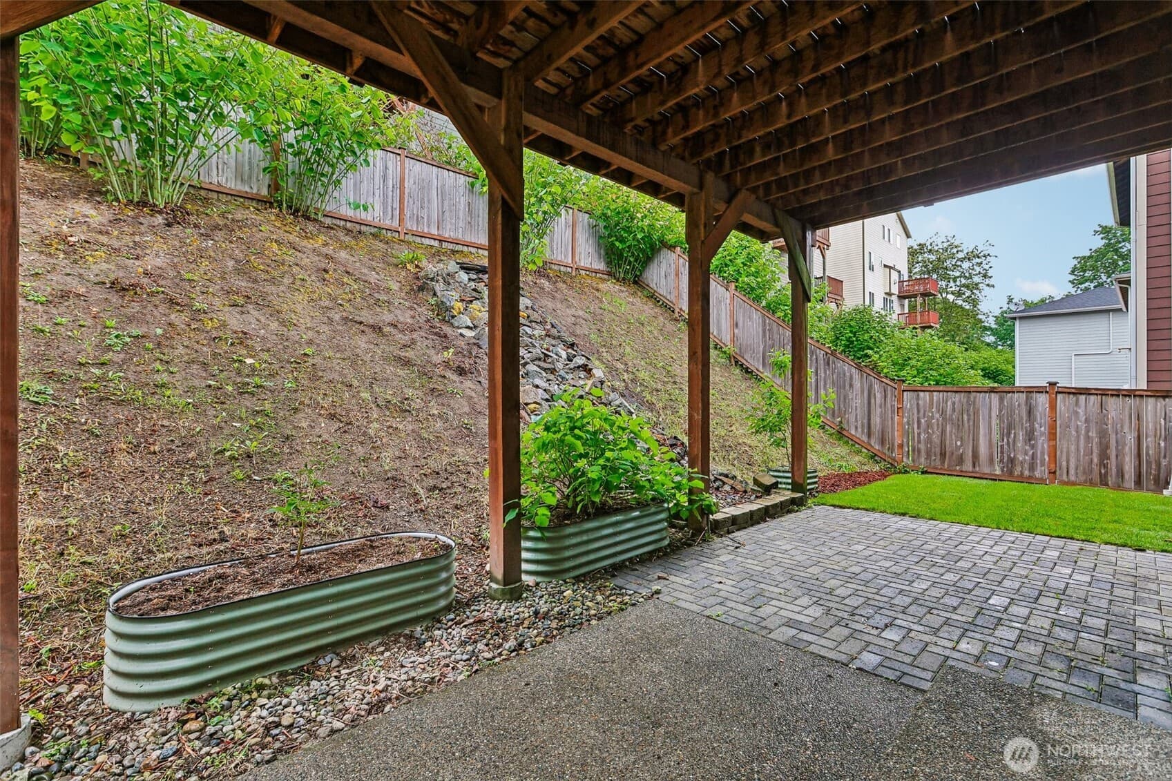 Property photo 38