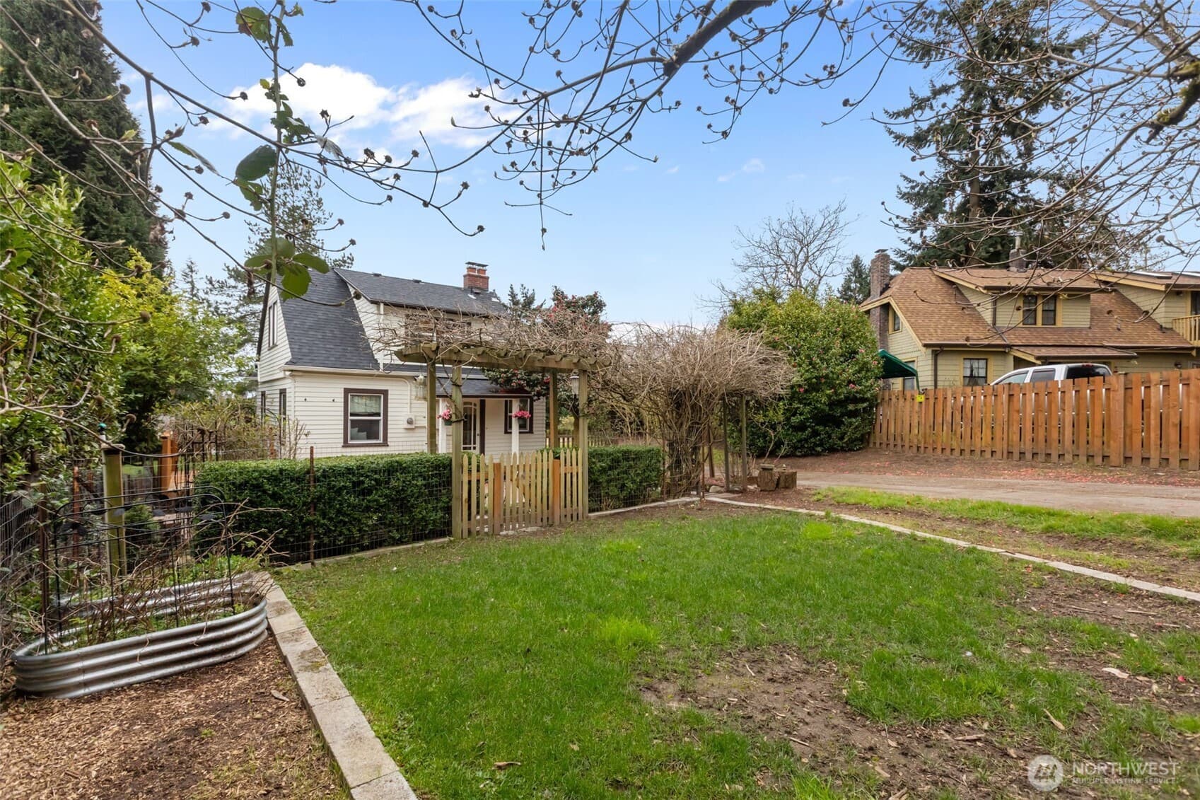 Property photo 35